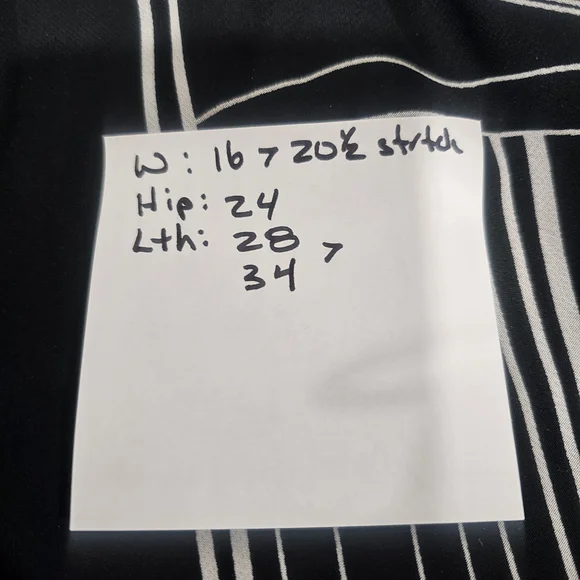 Addition Elle Black White Abstract Skirt Size 14 Chiffon Hem NWOT - Picture 6 of 6